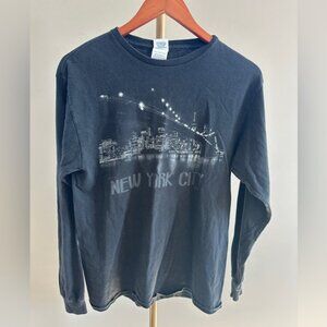Vintage New York Long Sleeve T-Shirt Faded Black | Unisex Medium